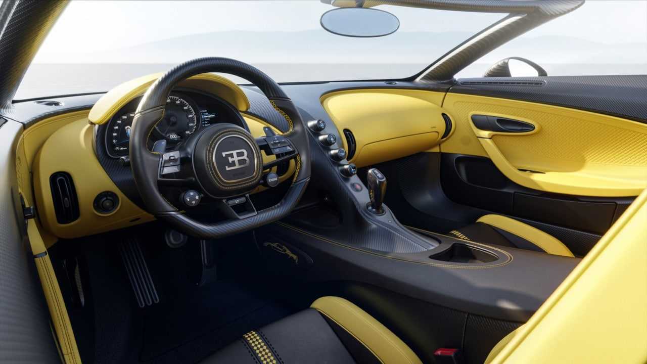 25-bugatti_roadster_launch-set_interior-large