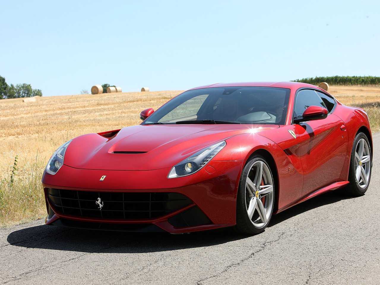 Ferrari F12berlinetta 2013