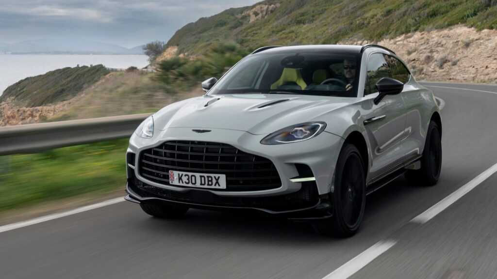 Aston Martin Dbx707 (2022 – 2024)