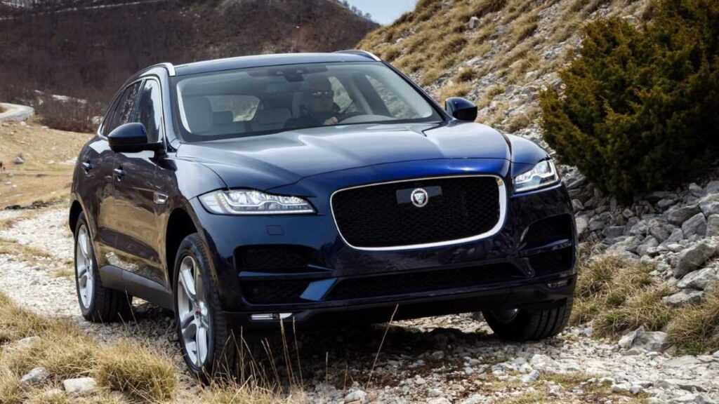 Jaguar F Pace (2015 – 2016)